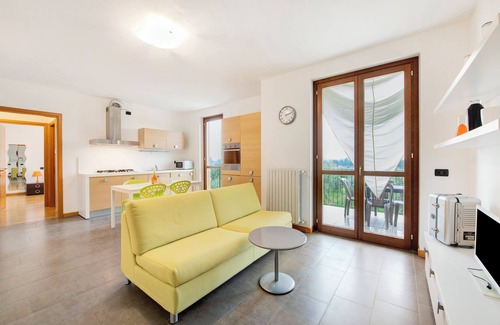 Portese Apartamento | Apartamento 'Appartamento Lago E Vigne' con piscina compartida, Wi-Fi