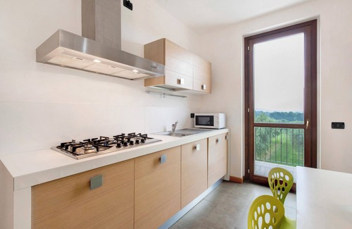 Portese Apartamento | Apartamento 'Appartamento Lago E Vigne' con piscina compartida, Wi-Fi