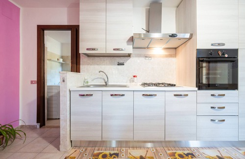 San Giovanni Suergiu Apartamento | Apartamento 'Nonna Tere' con jardín privado y aire acondicionado