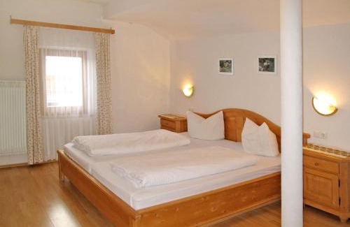 St. Valentin auf der Haide Apartamento | Apartment Nebenhaus Schönblick - SVH112 by Interhome