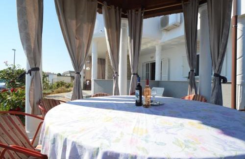 Raslina Apartamento | Apartment Ivana-2 by Interhome