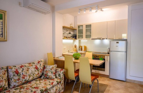 Ploce Apartamento | Apartment Jadranka with Sea View in Rogotin