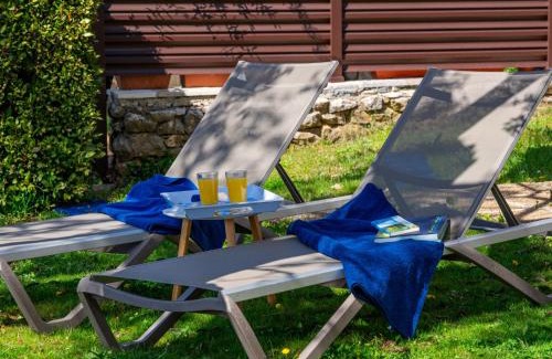Njivice Apartamento | Apartment Jurkovic-2 by Interhome