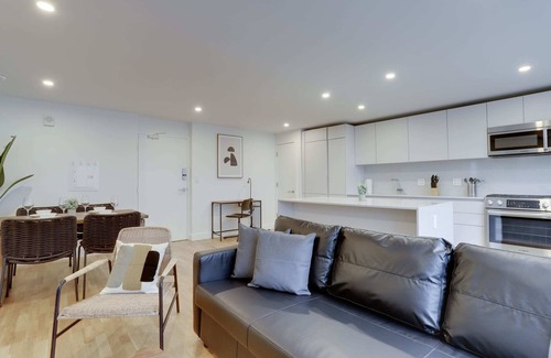 Radnor - Fort Myer Heights Apartamento | Apartment Just 10 Minutes Away to Airport