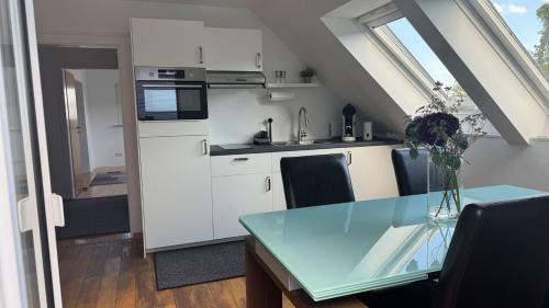 Walberberg Apartamento | Apartment Köln Bonn DeLux Burgblick