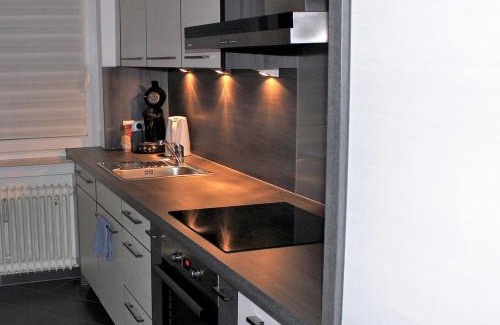 Weiden Apartamento | Apartment Köln Weiden