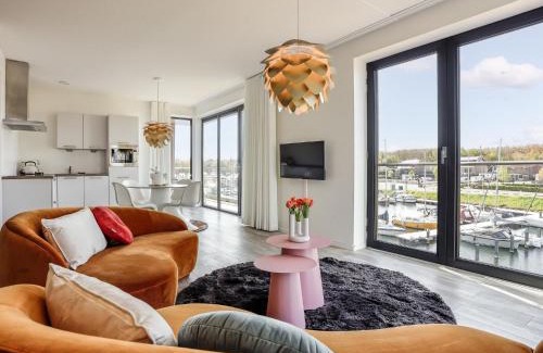 Kamperland Apartamento | Apartment Kamperland with Harbour View