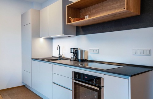 Tramin Apartamento | Apartamento "Karin - Cabernet" con terraza compartida y Wi-Fi