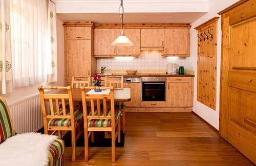 Huettschlag Otro | Apartamento "Karlhöhe" con madera de pino - Rindereben, Bauerndörfl