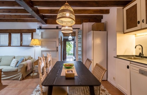 Estrada Apartamento | Apartamento 'Kety' con vistas a la montaña, terraza privada y Wi-Fi