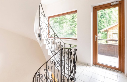 Kirchbichl Apartamento | Apartamento Kirchbichl cerca de Wildschönau