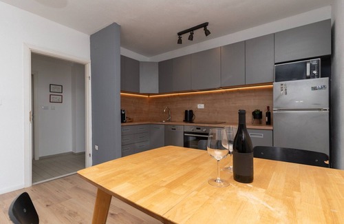 Molunat Apartamento | Apartment Konak - Two Bedroom Apartment with Terrace and Sea View