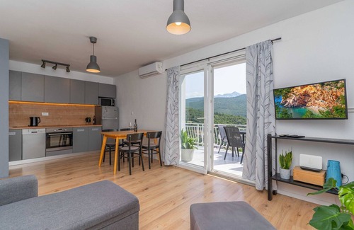 Molunat Apartamento | Apartment Konak - Two Bedroom Apartment with Terrace and Sea View