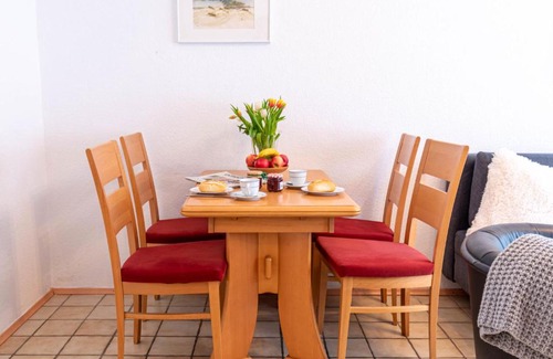Norddeich Apartamento | Apartment Koralle by Interhome