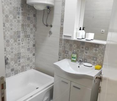 Visoko Apartamento | Apartment Kraljevac