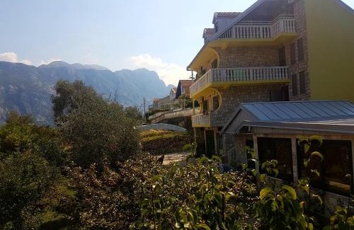 Prcanj Apartamento | Apartment Ksenija