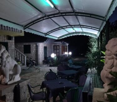 Prcanj Apartamento | Apartment Ksenija