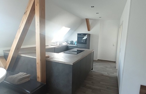 Neuhof Apartamento | Apartamento 'Ländliche Ferienwohnung' con Wi-Fi