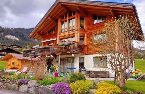Adelboden Apartamento | Apartment Lärchehuus by Interhome