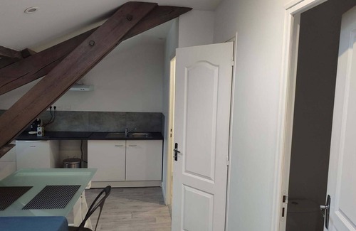 Perigueux Apartamento | Apartamento 'l'Azure' con Wi-Fi