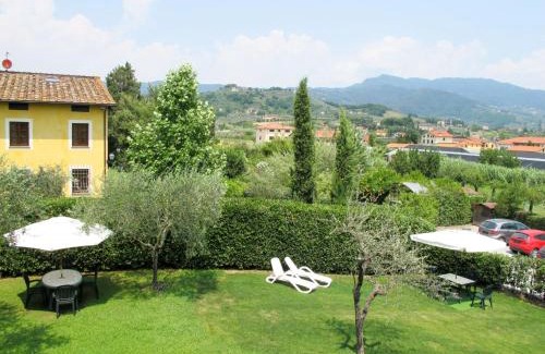 San Michele di Moriano Apartamento | Apartment Le Fornaci-4 by Interhome