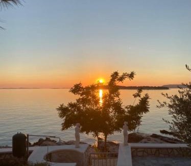 Primosten Burnji Apartamento | Apartment L'odore Del Mare