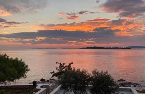 Primosten Burnji Apartamento | Apartment L'odore Del Mare