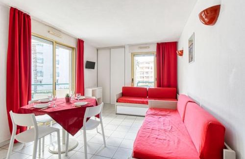 Frejus Port Apartamento | Apartment L'Open-11 by Interhome