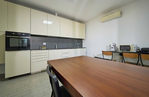 Riotorto Apartamento | Apartamento 'La Casa Rossa' con terraza compartida, Wi-Fi y aire acondicionado