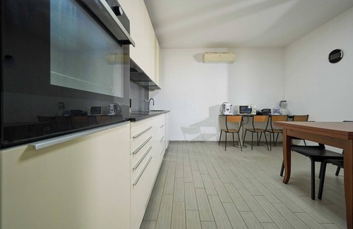 Riotorto Apartamento | Apartamento 'La Casa Rossa' con terraza compartida, Wi-Fi y aire acondicionado