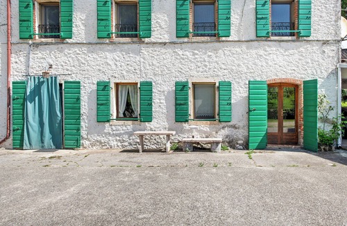 Affi Apartamento | Apartment 'La Cavallina Guest House' with Private Pool, Private Garden and Wi-Fi
