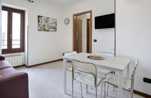 Pusiano Apartamento | Apartamento La Corte sul Lago con vistas al lago y terraza