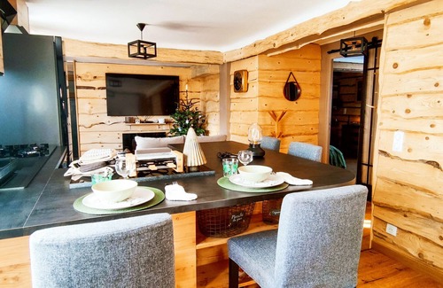 La Bollene-Vesubie Apartamento | Apartamento 'La Cabane De Marie' con vistas a la montaña