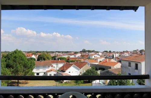 La Tranche-sur-Mer Apartamento | Apartment La Grande Conche by Interhome