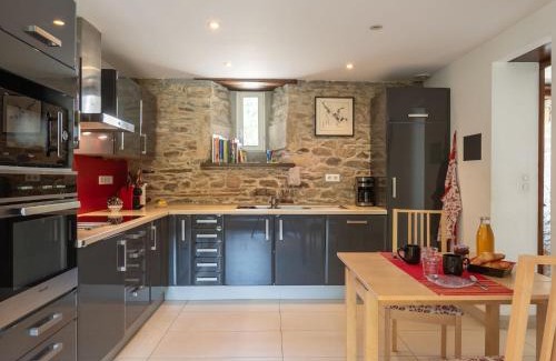 Concarneau Apartamento | Apartment La Manoir du Moros by Interhome