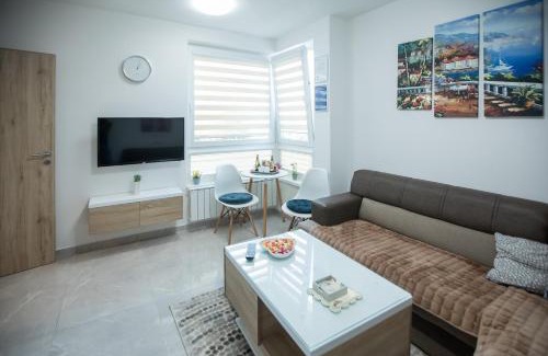 Tuzla Apartamento | Apartment La Mia