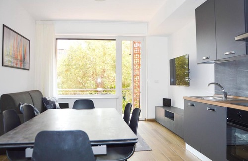 Alassio Apartamento | Apartment 'La Pergola Blu' with Sea View, Wi-Fi and Air Conditioning