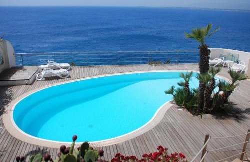 Plemmirio Apartamento | Apartment La Rosa-3 by Interhome