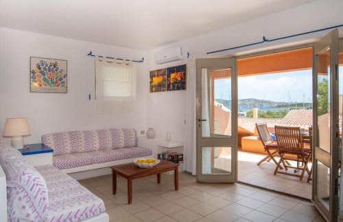 Palau Apartamento | Apartment La Vigna Blu by Interhome