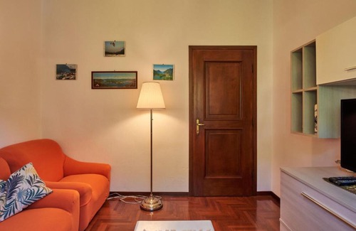 Carlazzo Apartamento | Apartment Laghetto by Interhome