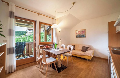 Caines Apartamento | Apartamento "Langeshof - Morgensonne" con vistas a la montaña, balcón y jardín