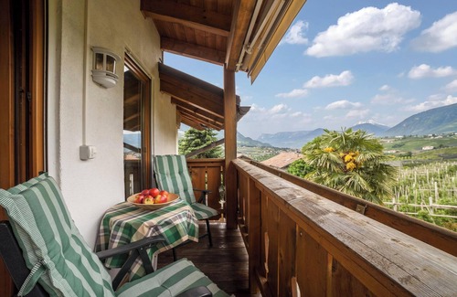 Caines Apartamento | Apartamento "Langeshof - Morgensonne" con vistas a la montaña, balcón y jardín