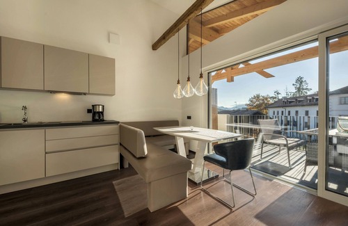Tesimo Apartamento | Apartamento "Latemar - Schlosserhaus 31" con balcón y vistas a la montaña