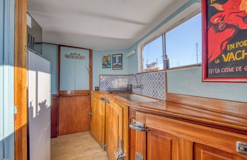 Bassins a Flot Apartamento | Apartamento 'Le Grand Salon' con vistas al lago, terraza compartida y Wi-Fi