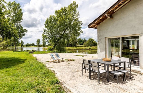 Queyrac Apartamento | Apartamento 'Le Panoramique Du Lac D'isachris' con vistas al lago