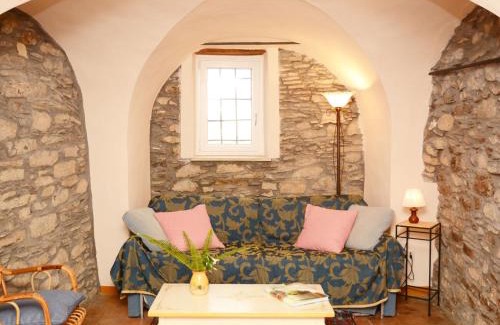 Valloria Apartamento | Apartment Le Volte by Interhome
