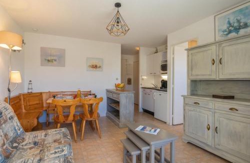 Pontaillac Apartamento | Apartment Le Yachting-2 by Interhome