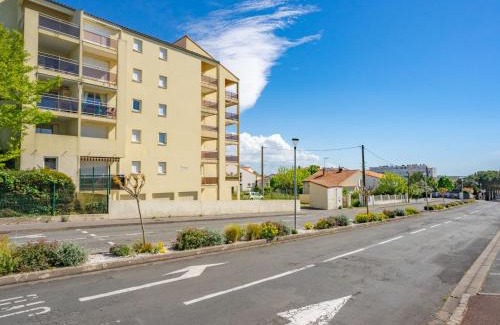 Pontaillac Apartamento | Apartment Le Yachting-2 by Interhome