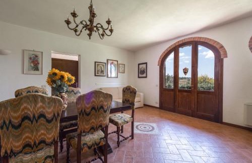 Scansano Apartamento | Apartment Leccio by Interhome