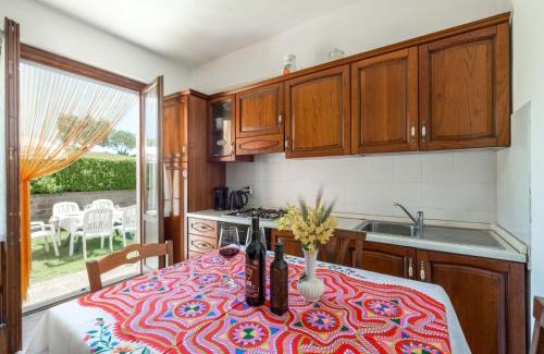 Scansano Apartamento | Apartment Leccio by Interhome